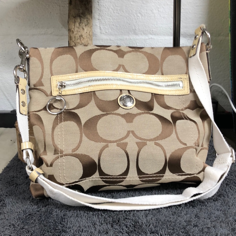 Coach signature purse brown canvas